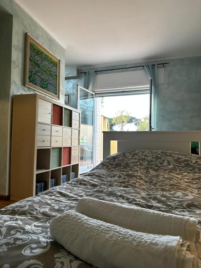 Francesca Apartments Ostia Bagian luar foto